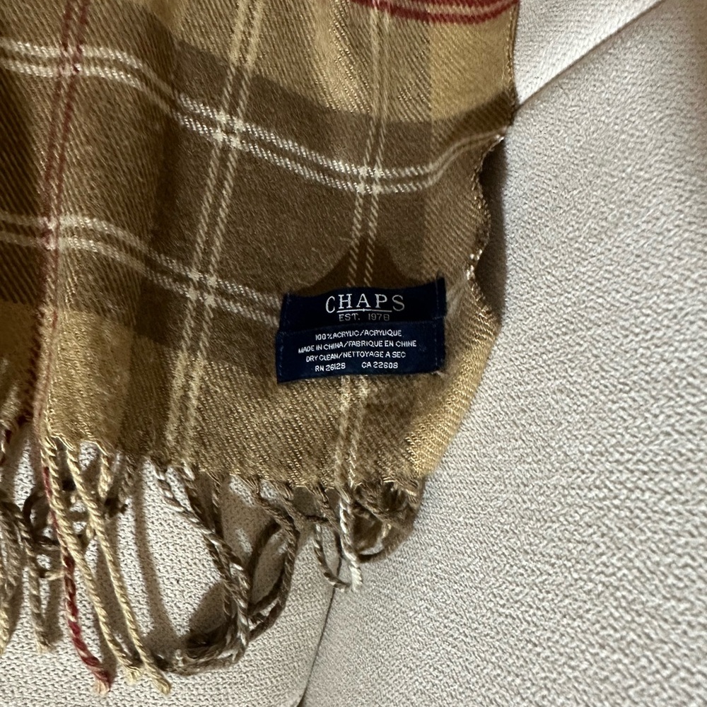 Chaps scarf - Picture 3 of 3